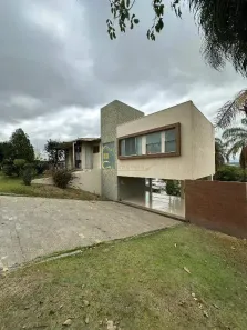 Casa com 4 Quartos à venda, 237m² no Residencial Montserrat, Betim