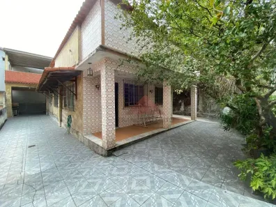 Casa com 3 Quartos à venda, 310m² no Sete Pontes, São Gonçalo