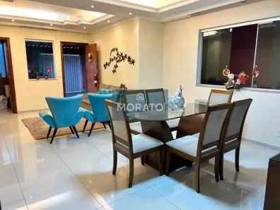 Casa com 3 Quartos à venda, 150m² no Cabral, Contagem