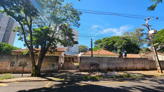 Lote/Terreno à venda, 602m² no Zona 07, Maringá