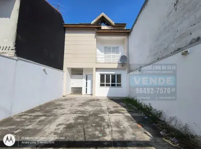 Sobrado com 3 Quartos à venda, 132m² no Vila Amorim, Suzano