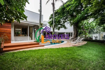 Sobrado com 4 Quartos à venda, 579m² no Vila Madalena, São Paulo