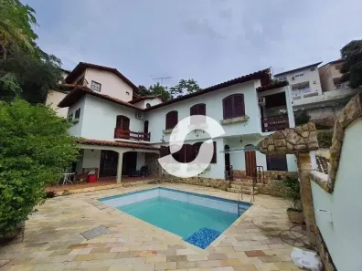 Casa de Condomínio com 5 Quartos à venda, 300m² no Badu, Niterói