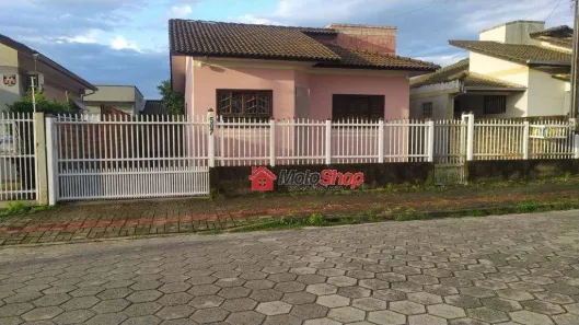 Casa com 3 Quartos à venda, 122m² no Arapongas, Araranguá