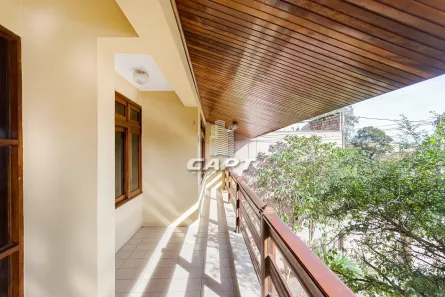 Sobrado com 3 Quartos para alugar, 141m² no Capão Raso, Curitiba