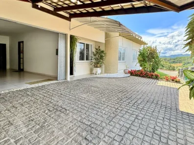 Casa com 3 Quartos à venda, 268m² no Tribess, Blumenau
