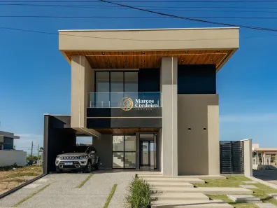 Casa de Condomínio com 4 Quartos à venda, 252m² no Cidade Alpha, Eusébio