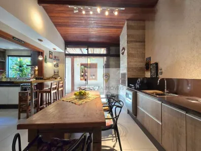 Casa com 3 Quartos à venda, 156m² no Bosque da Praia, Rio das Ostras