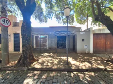 Prédio Comercial para alugar, 205m² no Centro, Araraquara