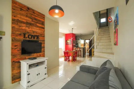 Sobrado com 3 Quartos à venda, 110m² no São João do Rio Vermelho, Florianópolis