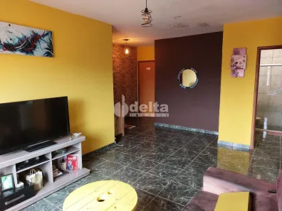 Ponto Comercial à venda, 480m² no Jardim Brasília, Uberlândia