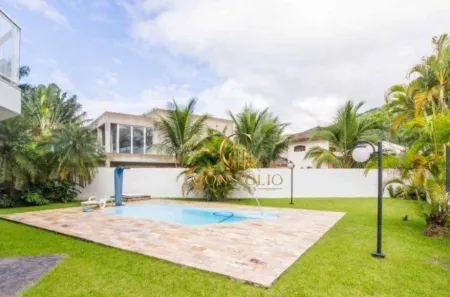Casa de Condomínio com 4 Quartos à venda, 350m² no Tabatinga, Caraguatatuba