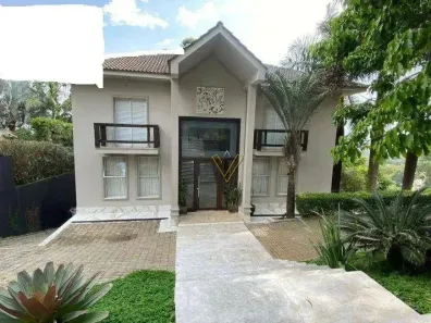 Casa de Condomínio com 4 Quartos para venda ou aluguel, 850m² no Residencial Tamboré, Barueri
