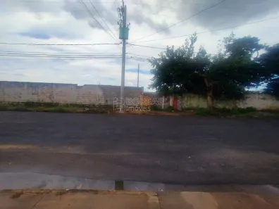 Lote/Terreno à venda, 2034m² no Parque Residencial Iguatemi, Araraquara