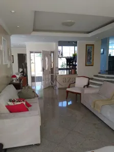 Sobrado com 4 Quartos à venda, 700m² no Condomínio Residencial Mirante do Vale, Jacareí