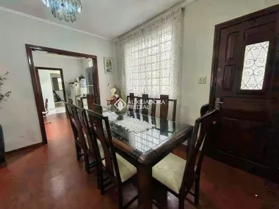 Casa com 3 Quartos à venda, 220m² no Vila Bastos, Santo André