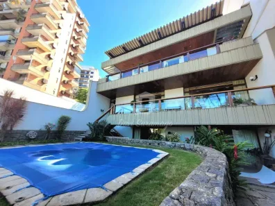 Casa com 4 Quartos à venda, 630m² no Boa Viagem, Niterói