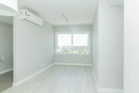 Apartamento com 2 Quartos à venda, 52m² no Jardim Lindóia, Porto Alegre