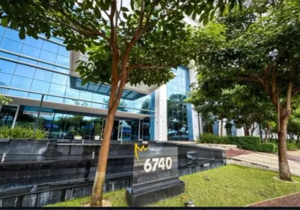 Sala Comercial à venda, 148m² no Cocó, Fortaleza