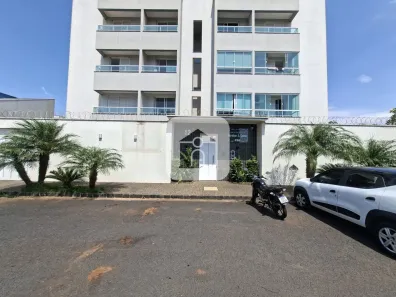 Apartamento com 2 Quartos para alugar, 61m² no Novo Mundo, Uberlândia
