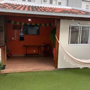Sobrado com 3 Quartos à venda, 64m² no Aririú, Palhoça