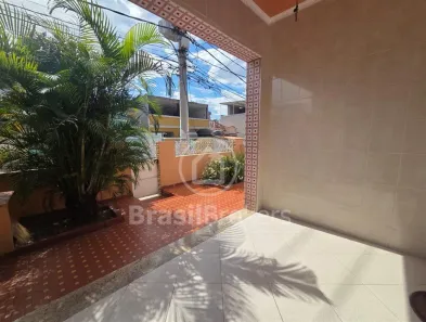 Casa com 3 Quartos à venda, 169m² no Vila da Penha, Rio de Janeiro