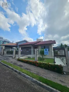 Casa com 3 Quartos à venda, 233m² no Pedra Branca, Palhoça