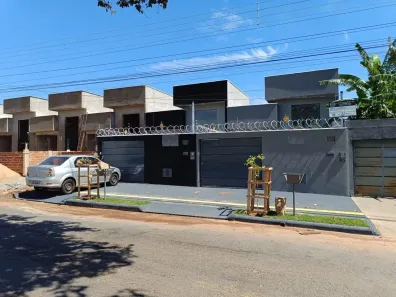 Casa com 2 Quartos à venda, 110m² no Setor Três Marias I, Goiânia