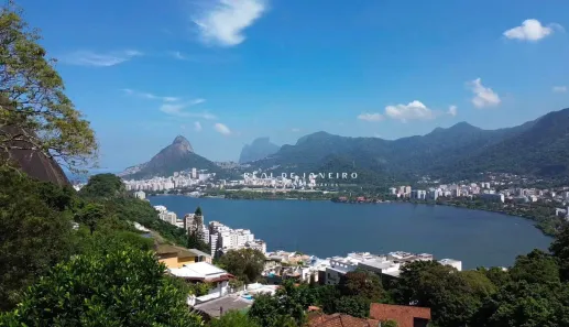Casa com 1 Quarto à venda, 175m² no Lagoa, Rio de Janeiro