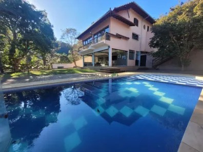 Casa com 4 Quartos à venda, 355m² no Parque do Imbui, Teresópolis