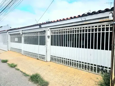 Casa com 4 Quartos à venda, 92m² no Guará II, Brasília