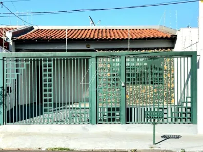 Casa com 3 Quartos para alugar, 120m² no Fragata, Marília