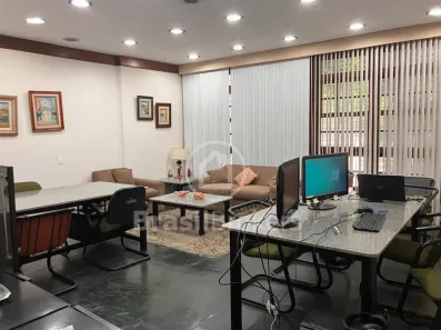 Imóvel Comercial à venda, 330m² no Maracanã, Rio de Janeiro