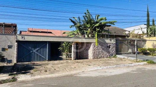 Casa com 3 Quartos para alugar, 146m² no Parque Anhanguera, Goiânia