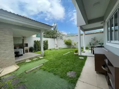 Casa de Condomínio com 4 Quartos à venda, 280m² no Campo Grande, Rio de Janeiro