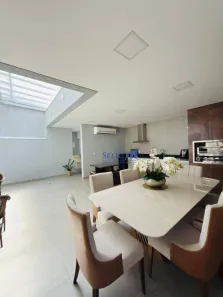 Casa com 3 Quartos à venda, 200m² no Jardim Marambaia, Jundiaí