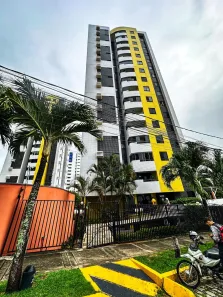Apartamento com 2 Quartos para alugar, 56m² no Candelária, Natal