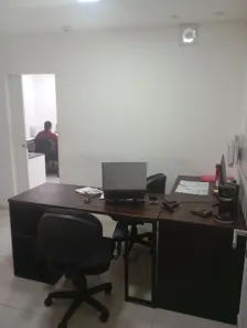 Sala Comercial para alugar, 31m² no Ponta Negra, Manaus