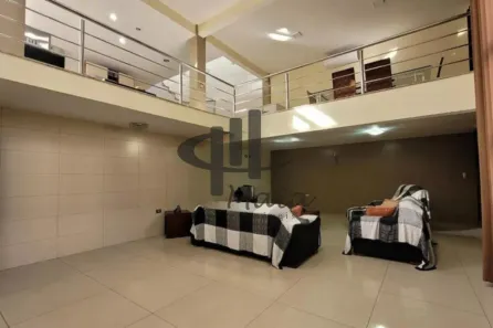 Sobrado com 3 Quartos para alugar, 470m² no Campestre, Santo André