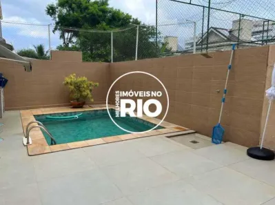 Casa de Condomínio com 5 Quartos à venda, 185m² no Recreio dos Bandeirantes, Rio de Janeiro