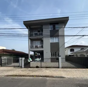 Apartamento com 2 Quartos para alugar, 85m² no Saguaçu, Joinville