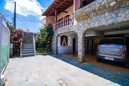 Casa com 3 Quartos à venda, 273m² no Renascença, Belo Horizonte
