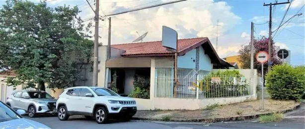 Imóvel Comercial com 3 Quartos à venda, 210m² no Vila Angeli, Valinhos