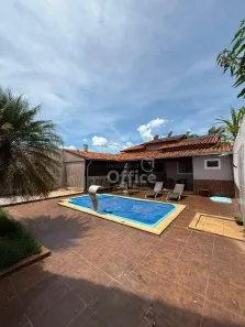 Casa com 3 Quartos à venda, 190m² no Residencial Flamboyant, Anápolis
