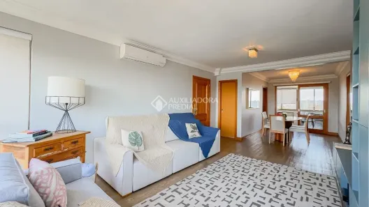 Apartamento com 3 Quartos à venda, 118m² no Jardim Itu, Porto Alegre