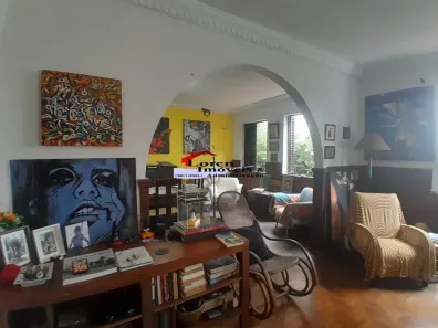 Sobrado com 3 Quartos à venda, 200m² no Itararé, São Vicente