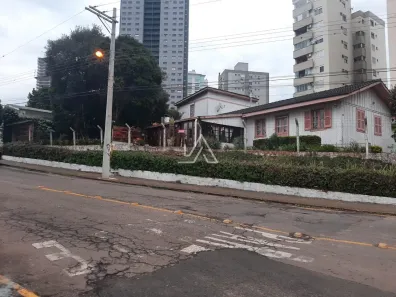 Lote/Terreno à venda, 897m² no Centro, Passo Fundo