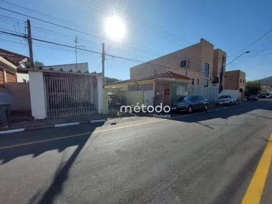 Casa com 5 Quartos à venda, 332m² no Centro, Guararema