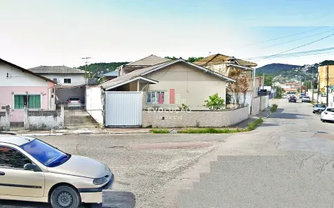 Casa com 4 Quartos à venda, 15928m² no Forquilhinha, São José
