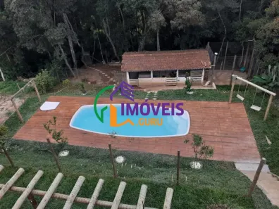 Fazenda/Sítio com 2 Quartos à venda, 220m² no Caldas, Caldas